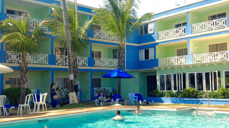 Dover Beach Hotel